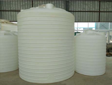 大型化工储罐